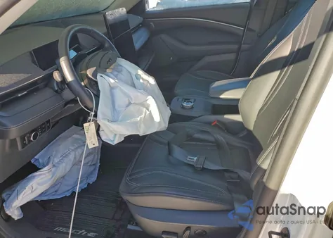 2024 Ford Mustang Mach-E Premium из США, поврежденный, VIN 3FMTK3S53RMA41228